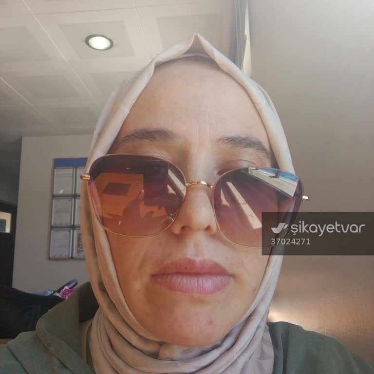 Osse Kulpları Sürekli Gevşeyen Gözlük İçin Kalıcı Çözüm Talebi