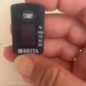 Brita Sürahi Göstergesi Bozuk