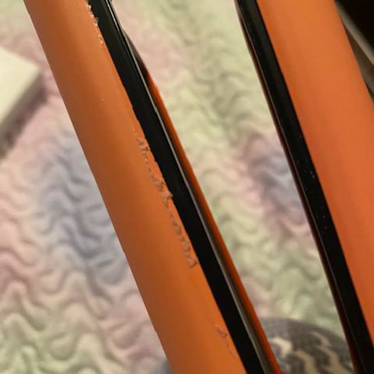 Dyson Airstrait Cihazımda Kısa Sürede Soyulma Ve Kilit Problemi