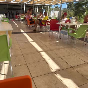 Hedef Beach Resort'ta Temizlik Ve Bar Hizmetlerinde Sürekli Sorunlar