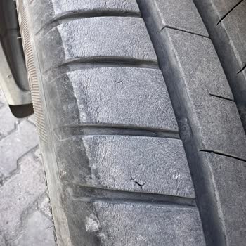 Lassa Revola Lastiklerinde Erken Çatlak Ve Garanti Talebi