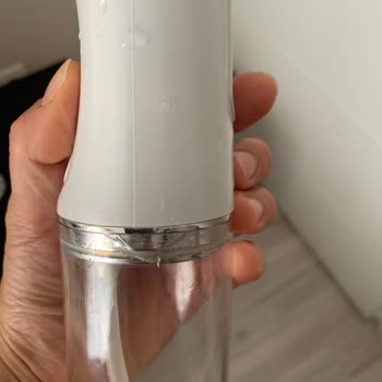 Polosmart Ağız Duşunun Su Haznesi Kırılıyor Ve Yedek Parça Bulunamıyor
