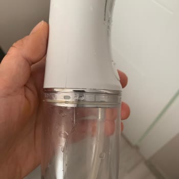 Polosmart Ağız Duşunun Su Haznesi Kırılıyor Ve Yedek Parça Bulunamıyor