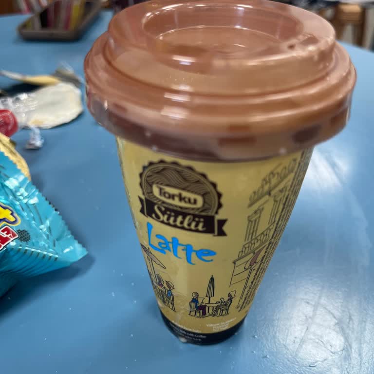 Torku Sütlü Latte Kahvesinin Son Kullanma Tarihi Geçmiş Ve Ekşi Tat