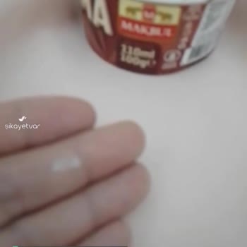 Makbul Çikolatalı Dondurmadan Kalın Naylon Parçası Çıktı!