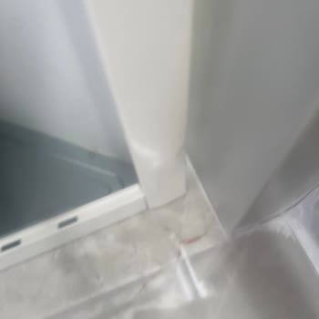 Hasarlı Aspiratör Teslim Edildi, Değişim Reddedildi Ve Belirsiz İade Süreci