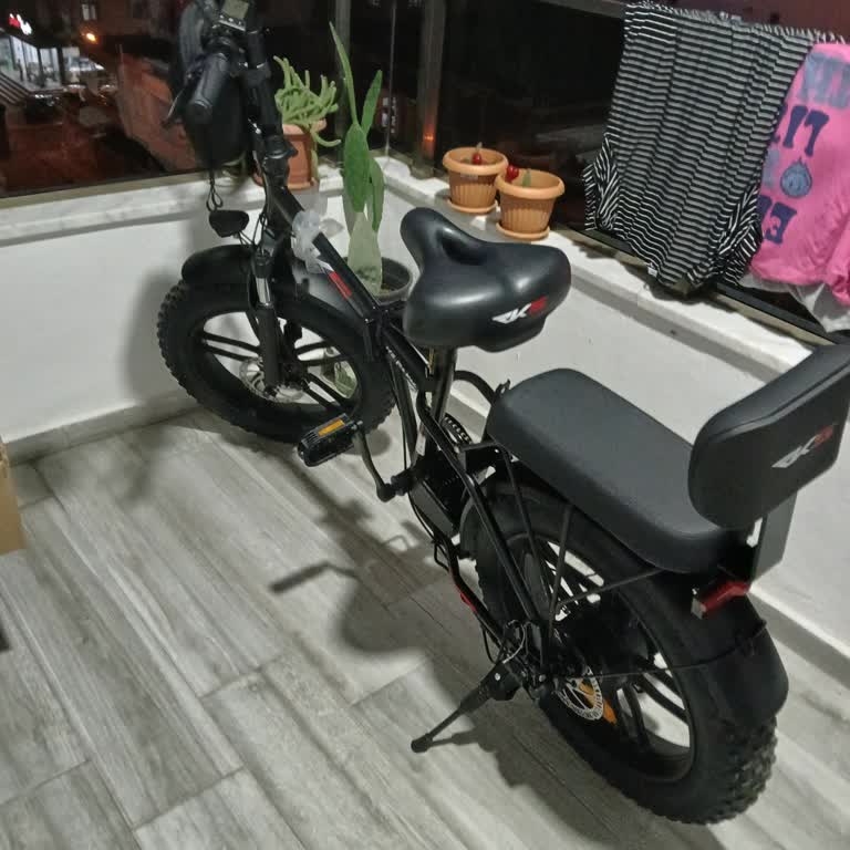 Şarj Adaptörü Eksik Olan Elektrikli Bisikletim İçin Çözüm Bekliyorum