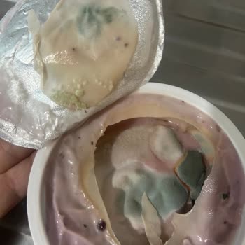 Nilky Markasının Küflü Probiyo Ürünü Güven Kırıcı Hijyen Sorunu