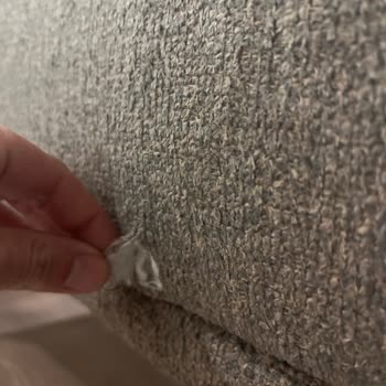 Kusurlu Koltuk Teslimi Kumaş Yırtığı Ve Çözüm Beklentisi