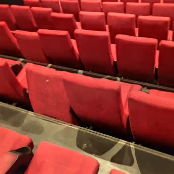 Klimanın Çalışmaması, Kirli Ve Hasarlı Salon, Düşük Görüntü Kalitesi Ve Yetersiz Telafi Talebi