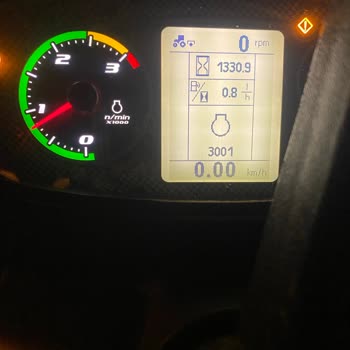 2023 Model Traktörde Gösterge Arızası Ve Motor Tepkisizliği