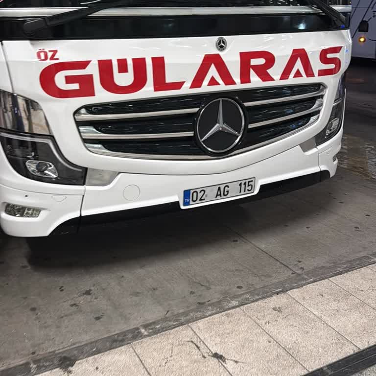 Otobüsün Kontrolsüz Gidişi Ve Yaşlı Annemin Gece Ortasında Terk Edilmesi