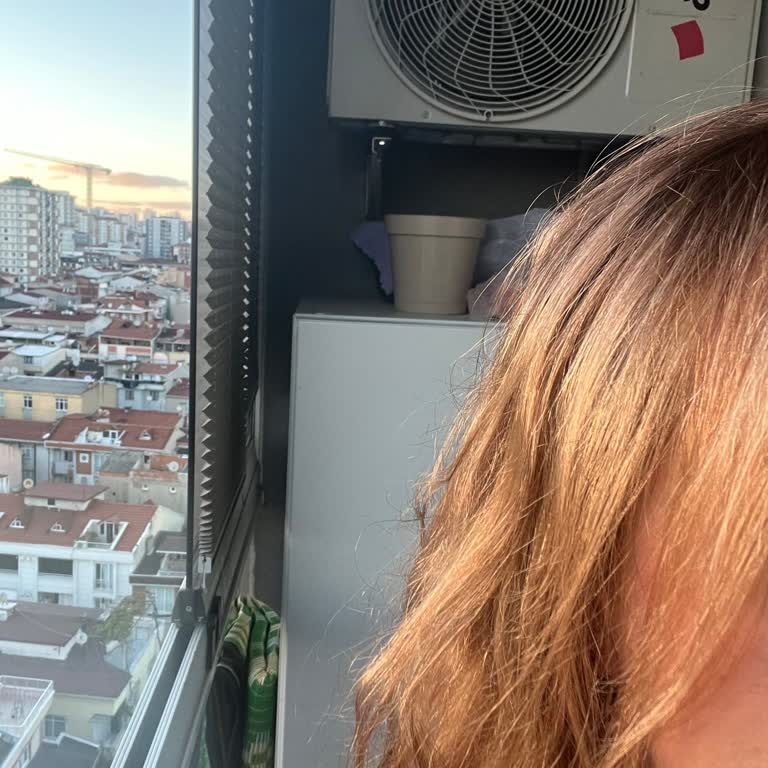 Dmr Hair Studio Reklamlarında Sundukları Profesyonel Hizmetin Salonda Olmaması