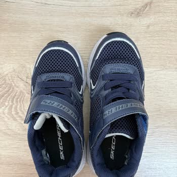 Skechers Çocuk Ayakkabısında Çift Numara Hatası
