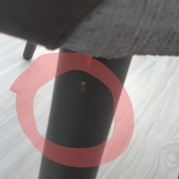 Kusurlu Sandalyelerin İadesi Ve Servis Sürecindeki Gecikme