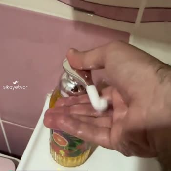 Eyüp Sabri Tuncer Köpük Sabunun Pompa Arızası