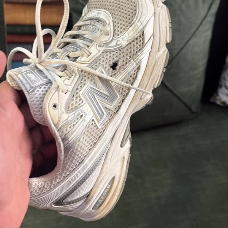 New Balance U740 Ayakkabısının Kısa Sürede Yırtılması Ve Mağazanın Çözüm Sunmaması