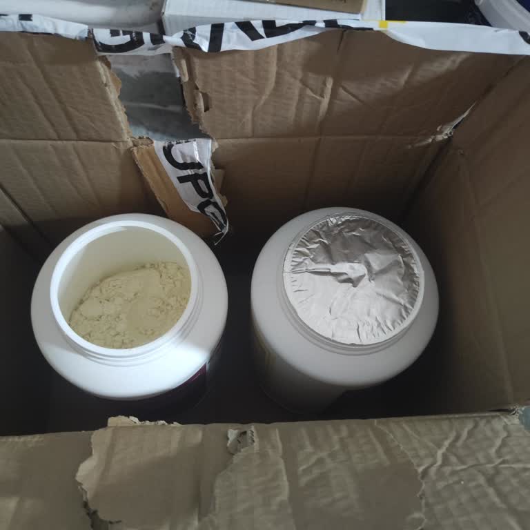 Lotus Aromalı Whey Rex Ürünün Kapağı Gevşek Ve Folyo Yırtık Değişim Talebi