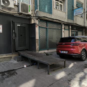 A101 Personelinin Aracımı Çarpması Ve Sorumluluğu Kabul Etmemesi
