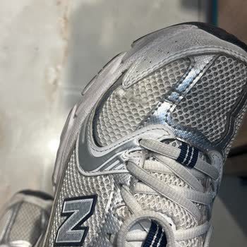 Garanti Kapsamındaki New Balance Ayakkabıda Kalite Sorunu Ve Mağaza Yanıltması