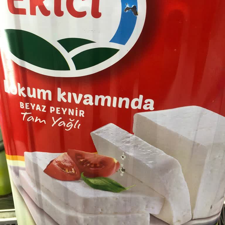 Ekici Lokum Kıvamında Peynirde Küf Ve Kötü Koku Düğün Hazırlıklarını Aksattı
