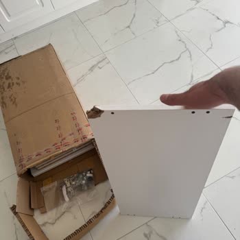 Kırık Ayakkabılık İadesi İçin Aylarca Cevapsız Bekleyiş