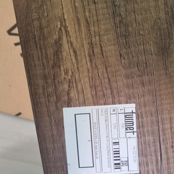Vivense'den Kırık Çalışma Masası Ve Yanıtsız Müşteri Desteği