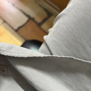 Avva Modal Giysilerinde Üretim Hatası Nedeniyle İplik Dökülmesi