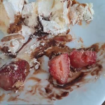 Kristal Fırın Bozuk Pasta Satışı