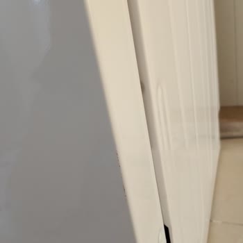 Teslim Edilen Teşhir Ve Hasarlı Ürünler, Sahte Evrak Ve Garanti Eksikliği Nedeniyle Tam İade Talebi