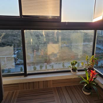 Kısa Ve Kirli Cam Balkon, Sürekli Buğulanma Ve Hava Girişi Şikayeti