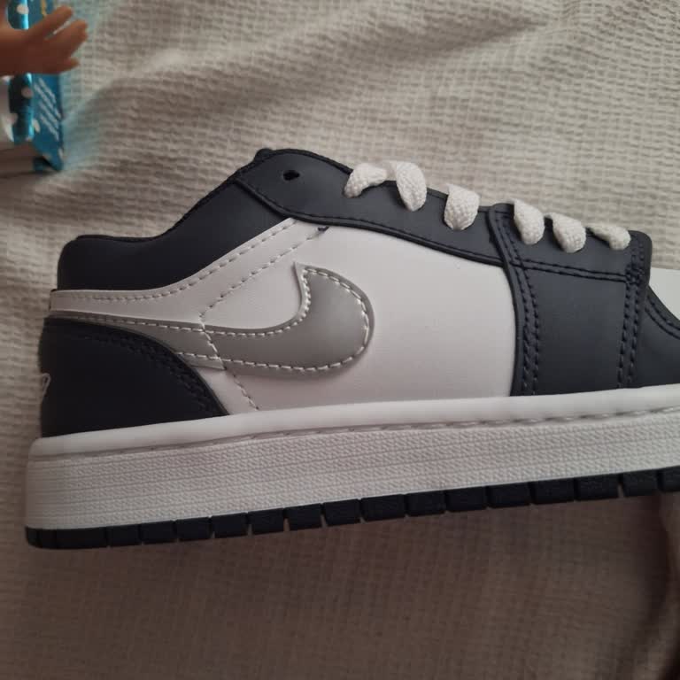 Ayıplı Air Jordan 1 Low Midnight Blue Ürünü İçin İade Ve Geri Ödeme Talebi