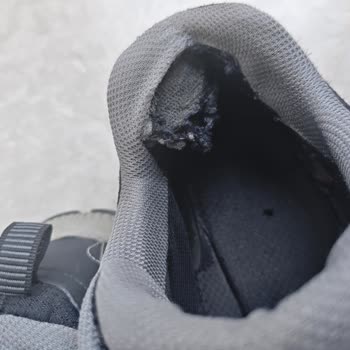 Skechers Ayakkabım Kısa Sürede Yırtıldı, Garanti Değişim Talebim Reddedildi