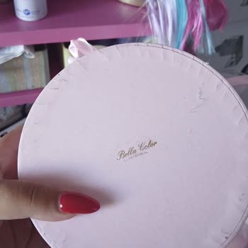 Balonlu Kutudaki Yapay Gül Yamuk Geldi Ve Değişim Talebi