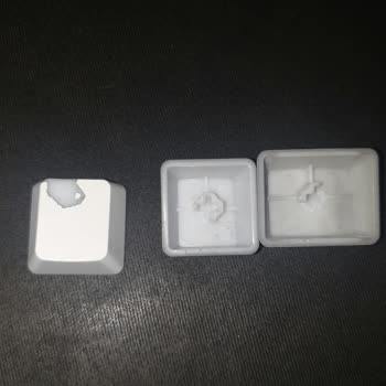 Yıpranan Ve Karakterleri Silinen Tuş Kapakları İçin Orijinal Yedek Keycap Talebi