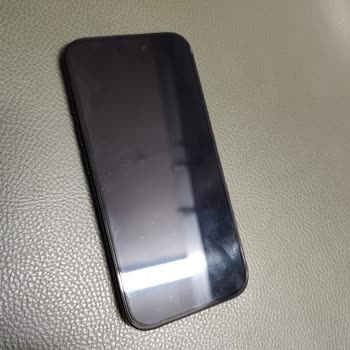 Kozmetik Kusurlu Yeni İPhone 16 Teslim Edildi