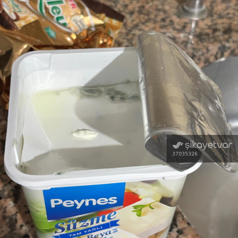Peynes Peynir Küflü Peynir Ve A101’in Cevapsız Tutumu