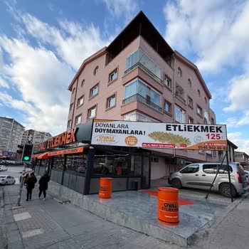 Kasadaki Personelin Saygısız Tutumu Ve Paket Siparişimin Alınamaması