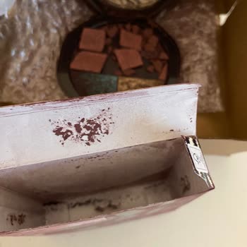 Kırık Göz Farı Paleti İçin İade Bekliyorum
