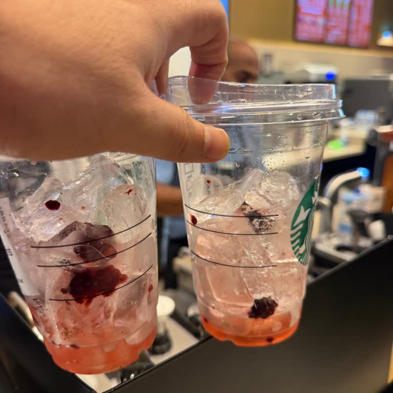 Starbucks Şanlıurfa’da Soğuk İçecek Üzerine Kaba Üslup Şikayeti