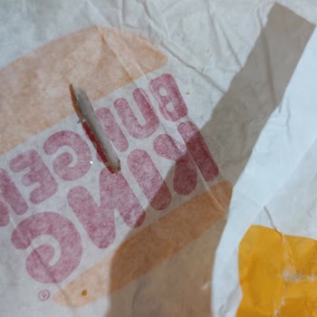 Burger King Ürününde Yabancı Cisim Bulunması Sağlık Endişesi