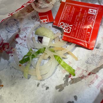 Alerjili Müşteriye Soğanlı Döner Verildi, Telafi Sunulmadı
