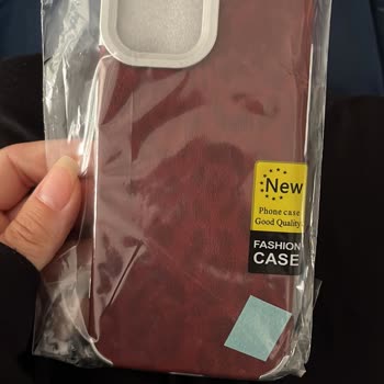 Metal İPhone 13 Kılıfı Aldım, Plastik Gelen Ve Cevapsız Satıcıdan İade Talebi