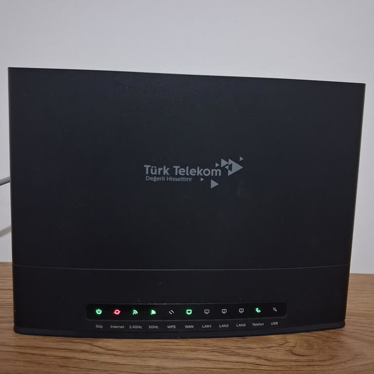 Kırmızı Işık, Kesintili İnternet Ve 6000 TL Cayma Ücreti Karşısında Çözüm Bekliyorum