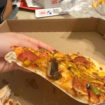Domino's Gaziantep Duisburg Şubesinde Kalitesiz Pizza Ve Patates Çözüm Sunulmayan Şikayet