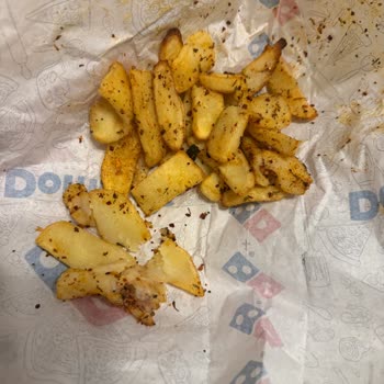 Domino's Gaziantep Duisburg Şubesinde Kalitesiz Pizza Ve Patates Çözüm Sunulmayan Şikayet