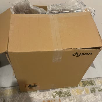 Dyson Spot+Scrub Servisinde Eski Parça Takılması Ve Eksik Parçalar