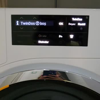 Miele Çamaşır Makinesinde Twindos Deterjan Bölümü Boş Gösteriyor, Servis Yardımsız Değişim Talebi