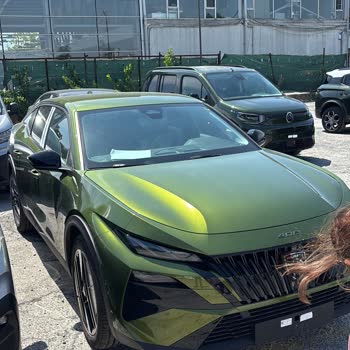 Cam Tavan Olmayan Araçların Yanıltıcı Bilgisi Ve Şeffaf Olmayan Donanım Açıklamaları