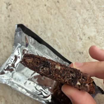 Züber Çikolatalı Barı Bozuk, Bebek Sağlığı Tehlikede Ve Cevap Yok